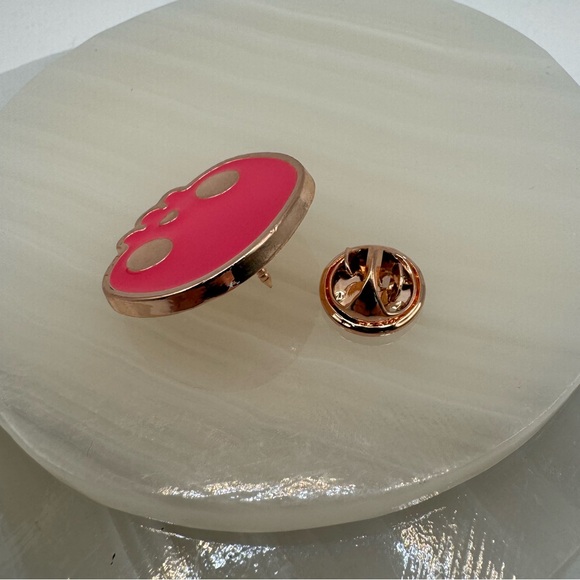 3/$15 Cute Skull Enamel Pin Brooch - Picture 6 of 6